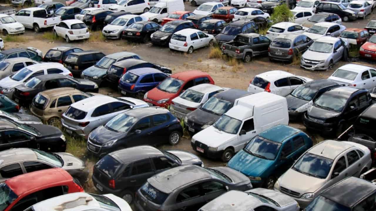 veículos a serem leiloados pelo Detran-GO