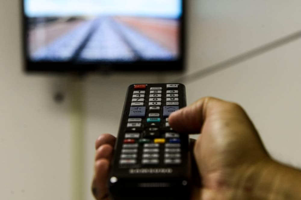 Programa oferece parabólica digital gratuita para famílias de baixa renda