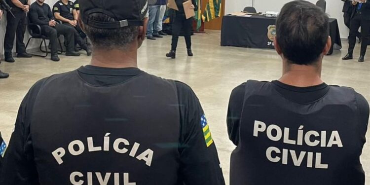 Grupo é preso suspeito de fabricar e revender anabolizantes adulterados, em Goiás