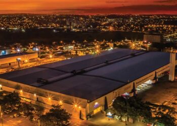 funcionamento de shoppings na Grande Goiânia