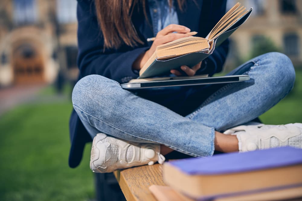 Como se inscrever nas bolsas de estudo ProBem