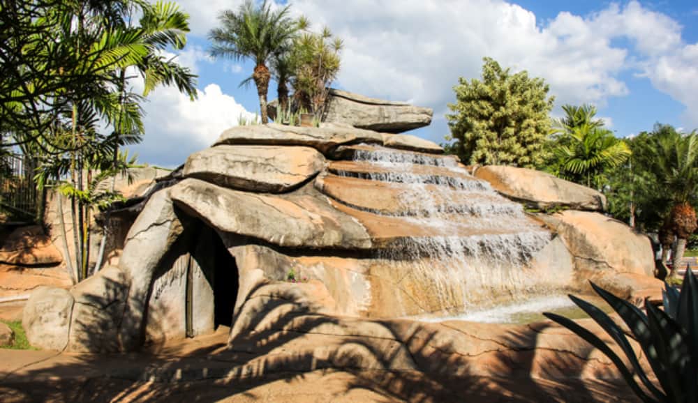 Gruta de Nossa Senhora de Lourdes