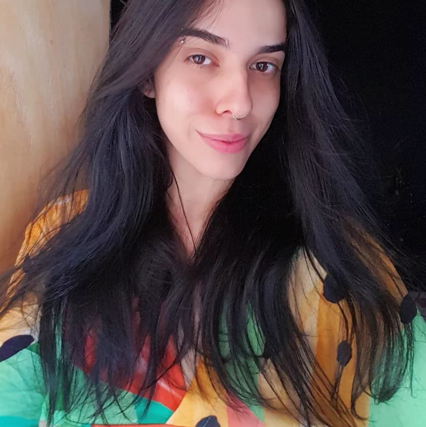 jovem internada após cheirar pimenta
