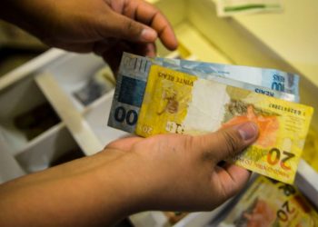 Desenrola Brasil: Procon Goiás alerta para golpes usando o nome do programa
