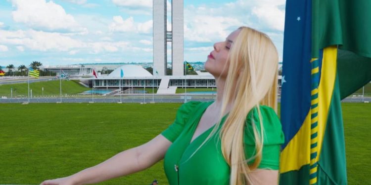 Cantora Fernanda Ôliver está entre os presos em operação da PF contra atos golpistas