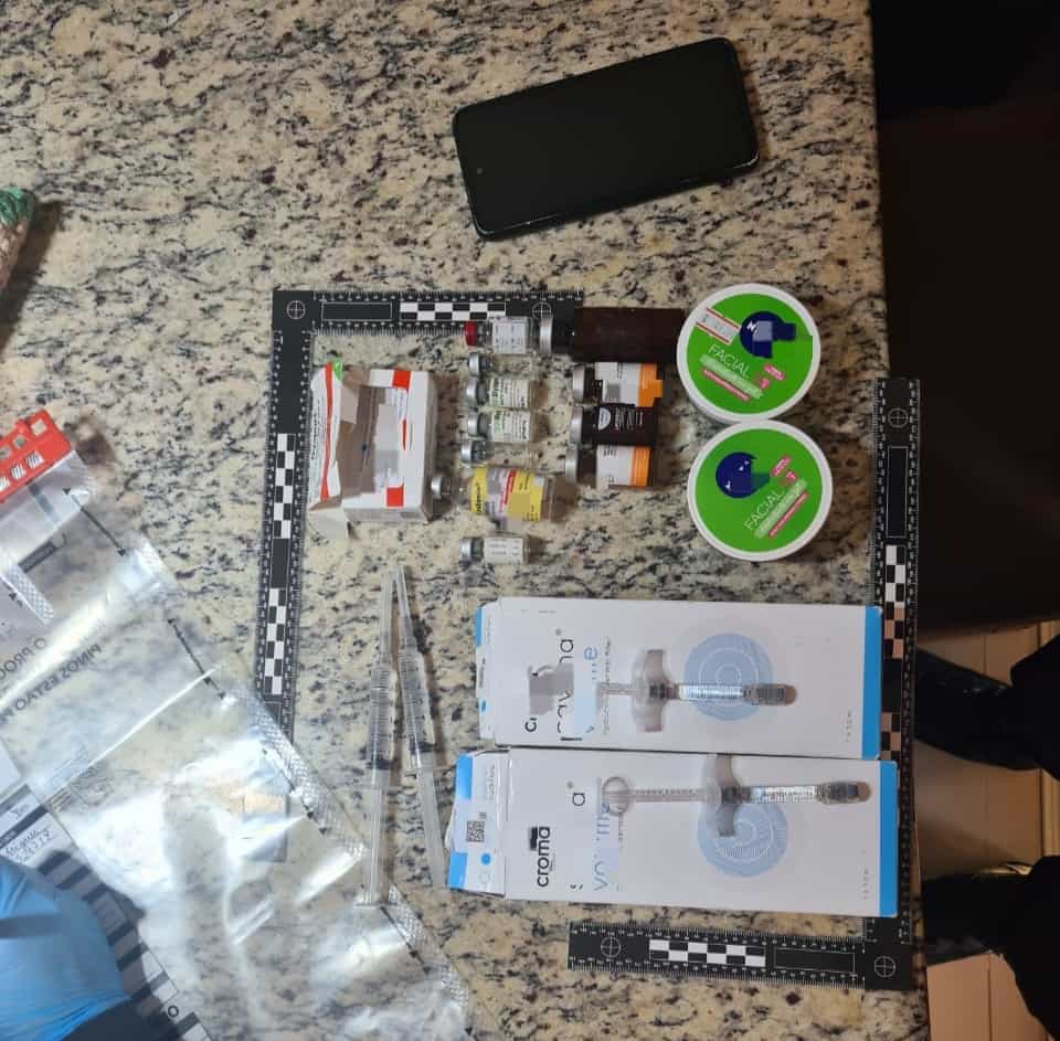objetos apreendidos com falsa esteticista