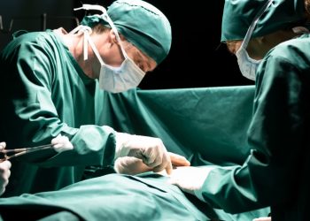 Dia da doação de órgãos: mais de 2 mil pessoas estão na fila de transplante em Goiás