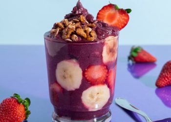 Dia do Açaí: Loja distribui açaí de graça em Goiânia; veja como pegar o seu