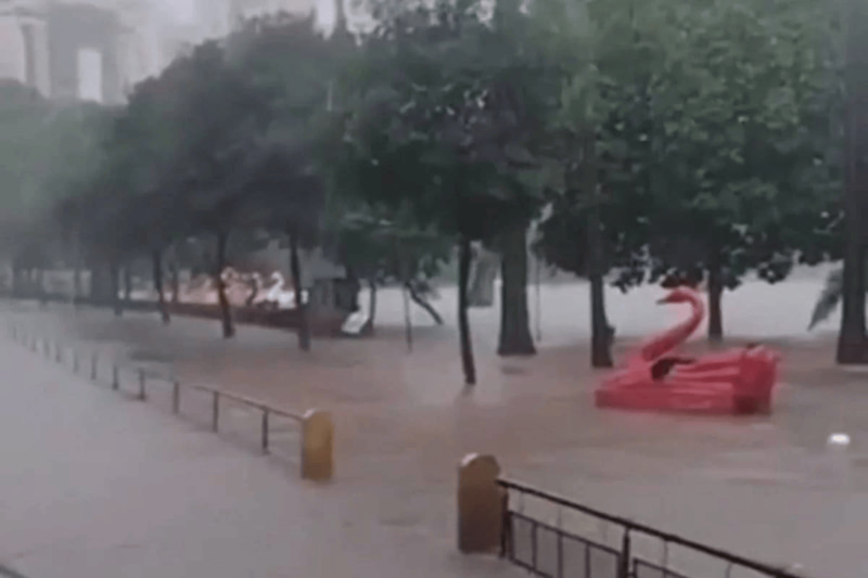 Chuva afeta Lago das Rosas