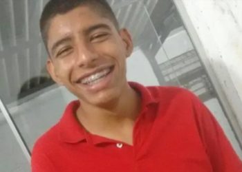Caso Robertinho: PM condenado por matar adolescente foge de presídio militar, em Goiás