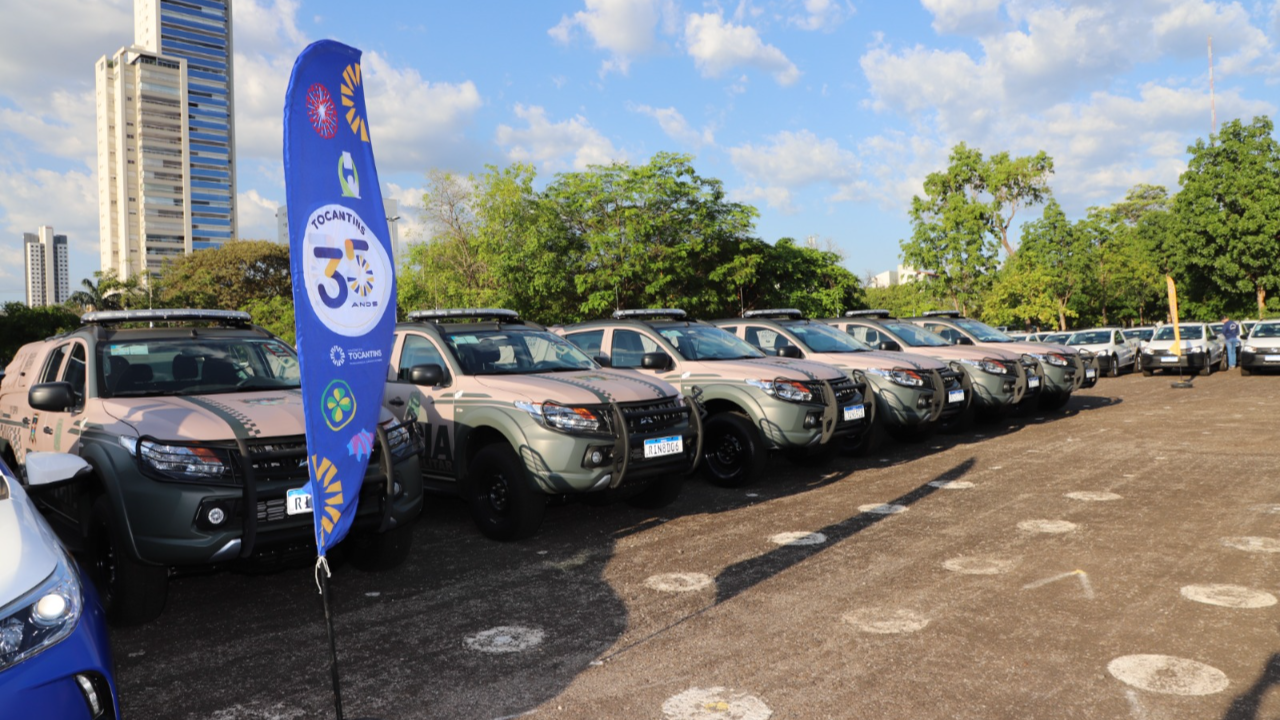 Governo-do-Tocantins-entrega-novas-viaturas-e-armamentos-as-Forcas-de-Seguranca