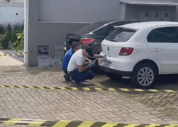 Carro de personal trainner é alvo de quase 30 tiros em Anápolis
