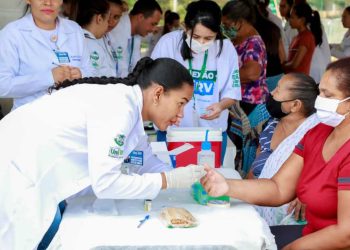 Conexão UnIRV leva serviços humanizados para moradores do bairro popular