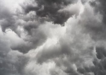 Feriado em Goiás deve ser marcado por tempestades e queda de temperatura 