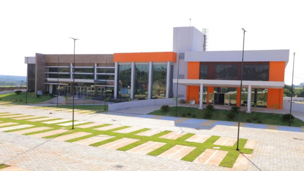 Médicos anunciam greve em maternidade de Goiânia após falta de pagamento