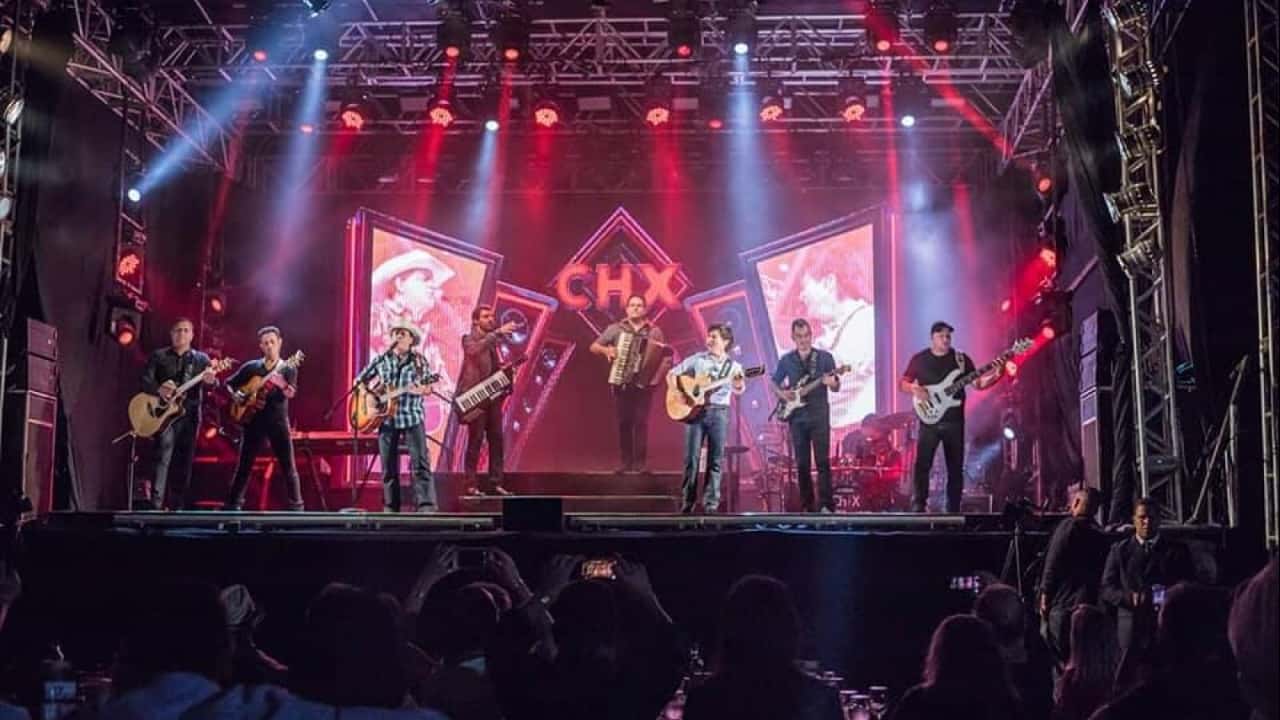 Turnê 50 anos: os irmãos Chitãozinho e Xororó se apresentam em Palmas neste sábado 25. Foto: Divulgação
