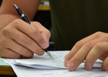 Prefeitura em Goiás abre processo seletivo com quase 200 vagas; confira