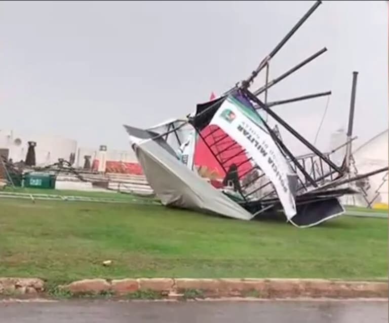 temporal destrói Natal do Bem