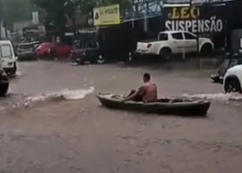 Forte chuva em Goiânia provoca alagamentos e rajadas de vento de 60 km/h