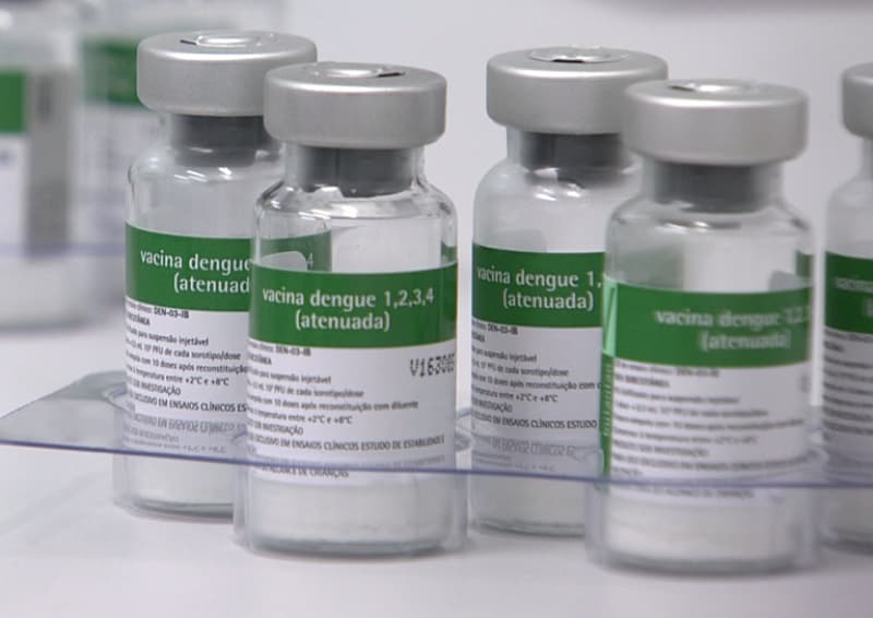 Vacina contra a dengue