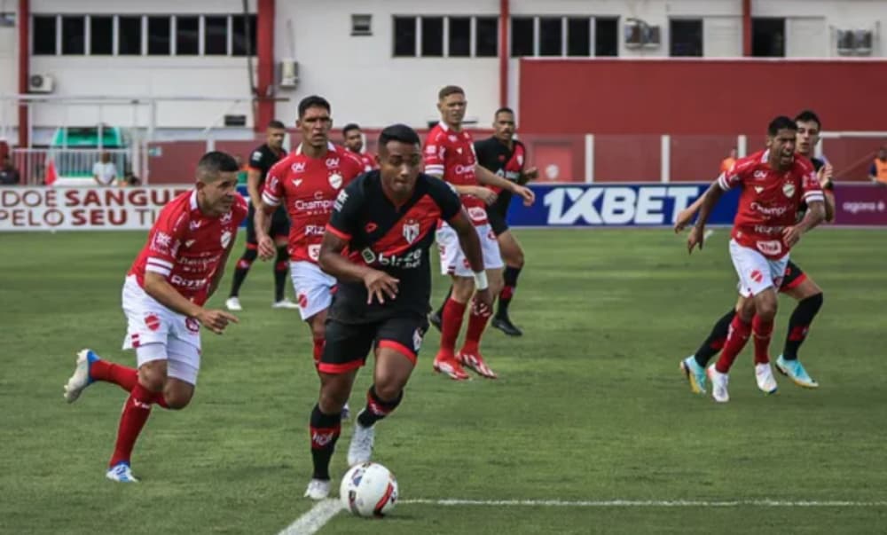 Vila Nova e Atlético