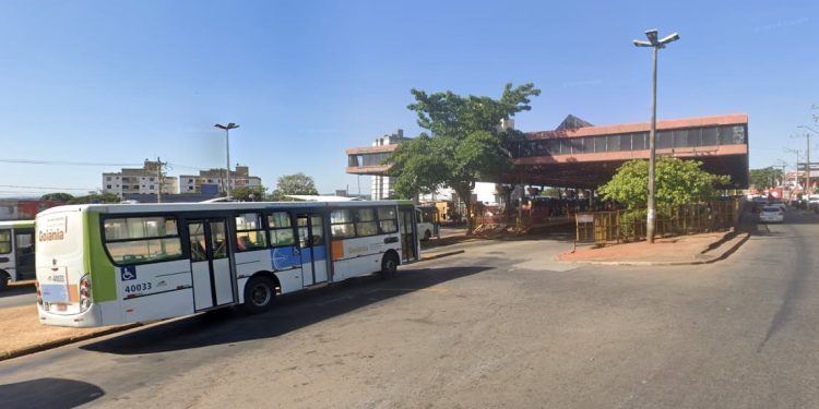 Terminal Praça da Bíblia é fechado para obras; veja novos pontos de embarque