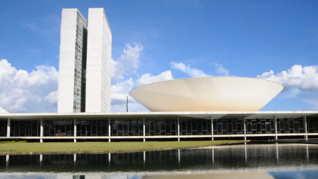 Câmara aprova castração química para pedófilos; saiba como votou cada deputado goiano