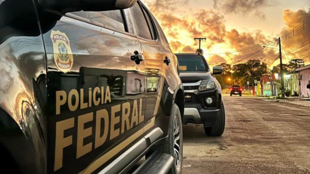 Estudantes de medicina são alvos da PF em investigação de tráfico de drogas para a Europa