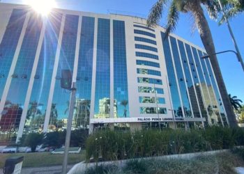 Goiás, Goiânia e Aparecida decretam ponto facultativo após feriado do Dia do Trabalho