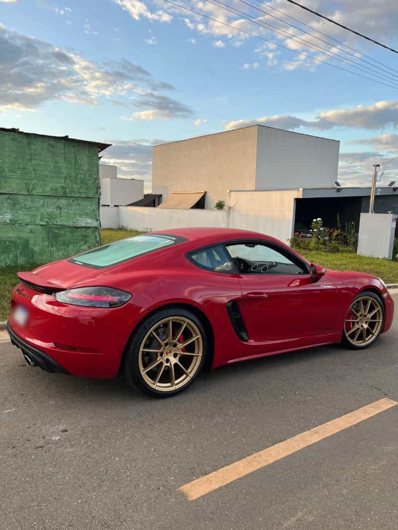 Carros de luxo