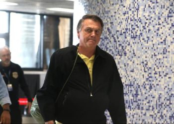 PGR pede condenação de Bolsonaro e mais 7 por tentativa de golpe de Estado