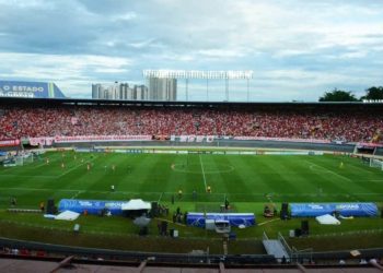 Vila Nova e Goiás se enfrentam neste sábado pela 22ª rodada da Série B; veja onde assistir