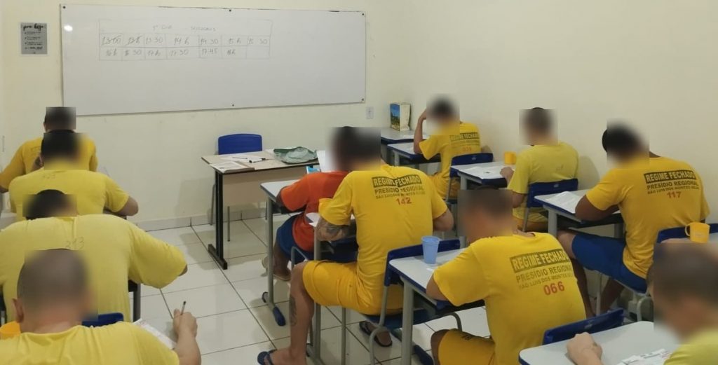 Enem privados de liberdade