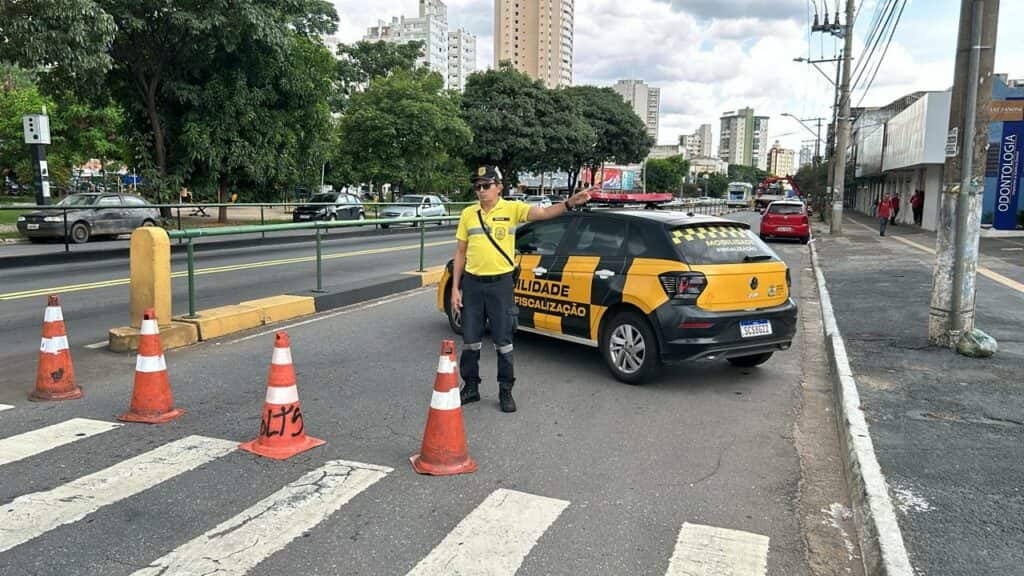 desvios no trânsito