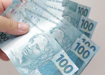 Começa pagamento da 8ª parcela do programa Pé-de-Meia; veja calendário