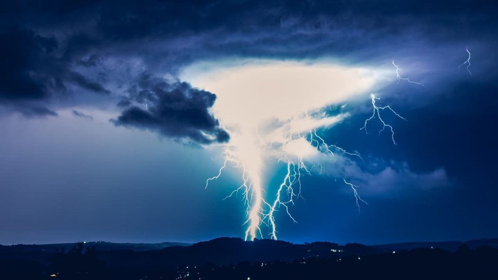 Mais de 70 cidades em Goiás tem alerta de tempestade; veja lista