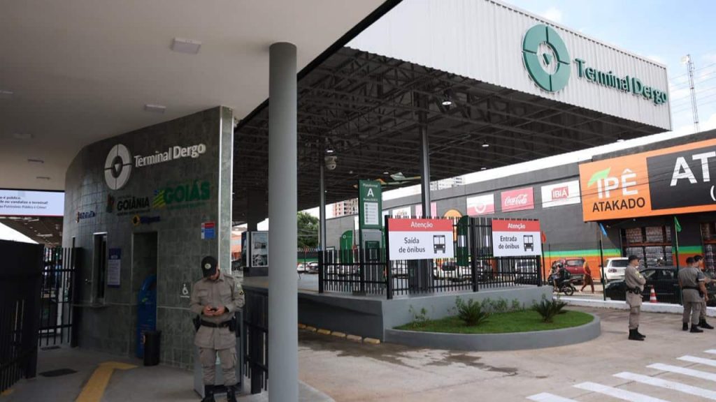 Terminal do Dergo