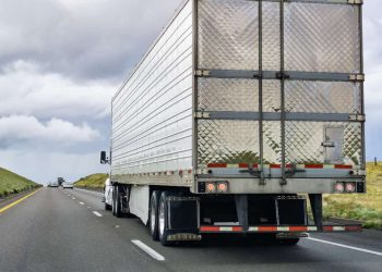 Rodovias em Goiás têm restrição de tráfego no domingo (28); veja quais