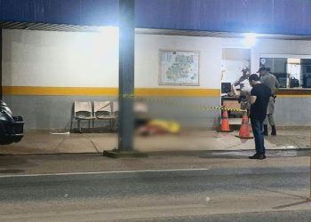 Homem morre após ser baleado e buscar ajuda em barreira policial na GO-070, em Goiânia