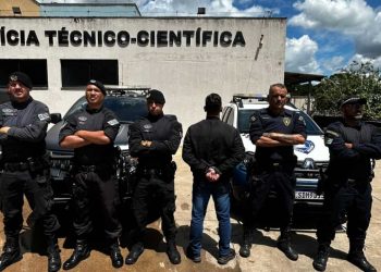 Homem é preso ao agredir ex dentro de cartório durante divórcio, em Aparecida