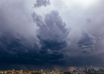 Goiás segue com alerta para tempestades em diversas cidades, aponta previsão