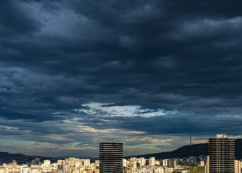Ciclone intensifica instabilidades e pode provocar tempestades com granizo em Goiás