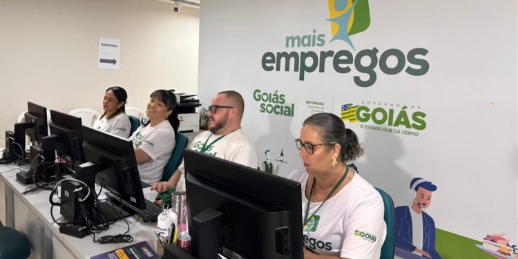 Feirão de Empregos oferece mais de mil vagas para comércio e atendimento em Goiânia