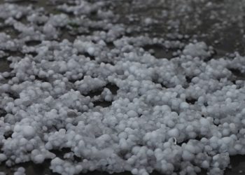 Mais de 130 cidades em Goiás têm alerta para tempestades com ventos e granizo