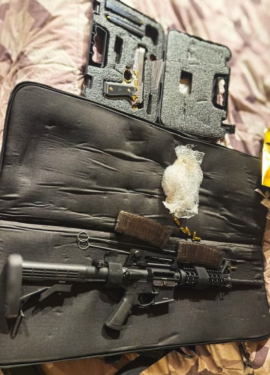 PF apreendeu arma durante a operação