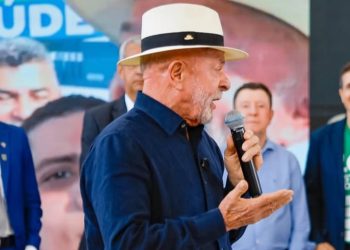 Em Goiás, Lula reage a taxação dos EUA e chama filhos de Bolsonaro de traidores