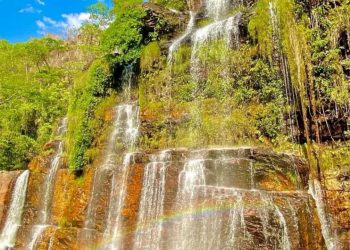 Jovem morre após afogamento em cachoeira na Chapada dos Veadeiros