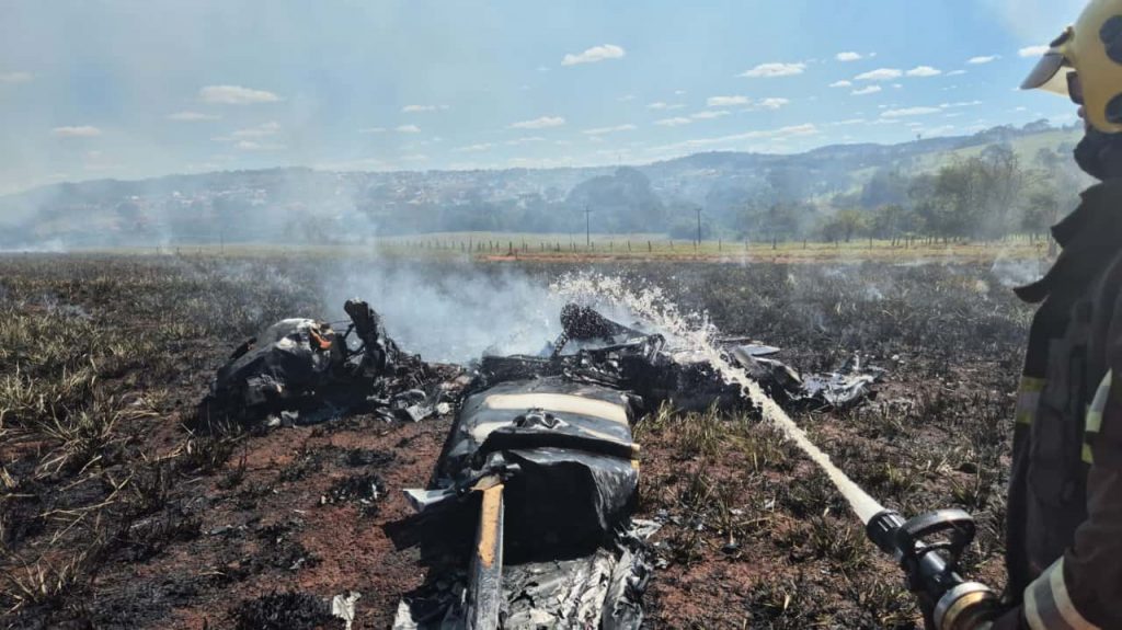 Queda de avião em Nerópolis