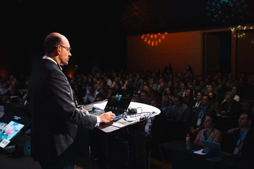  Dr. Etienne Miranda