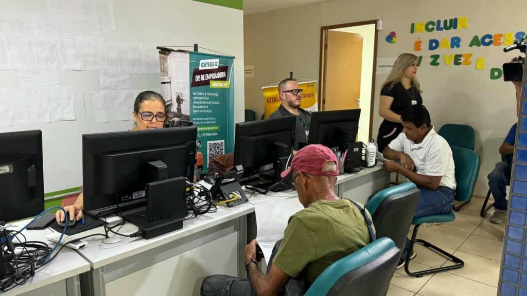 Feirão de empregos